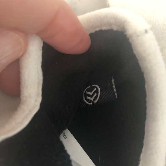 Lot of 2 Ivory ISOTONER Gloves with Smart Touch - Picture 13 of 13